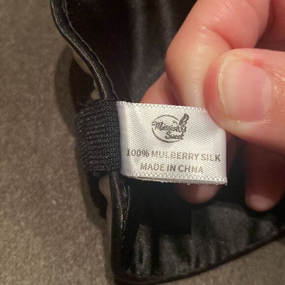 Mission Sweet 100% Mulberry Silk Eye Mask Sleep Mask Blindfold Silver Grey NEW - Picture 4 of 6